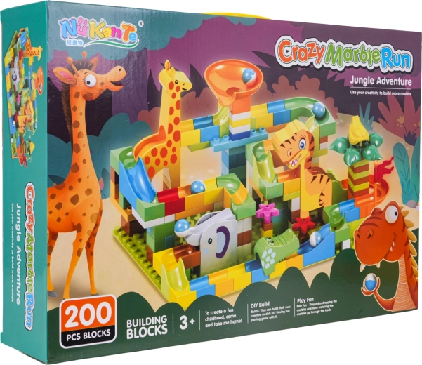 200 pieces for creative building