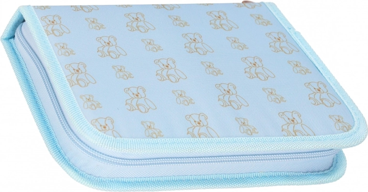 Durable textile and sturdy zipper