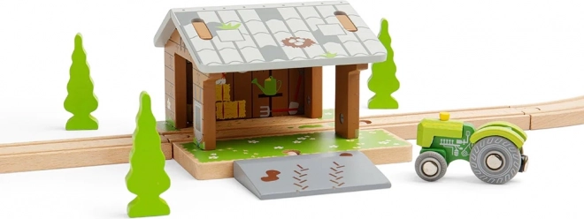 Bigjigs Rail дървена плевня върху релси