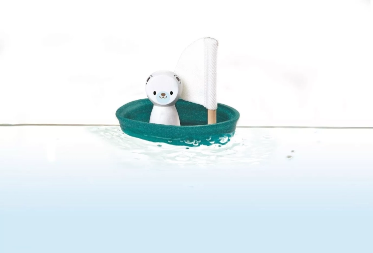 A polar bear as a buddy for stories
