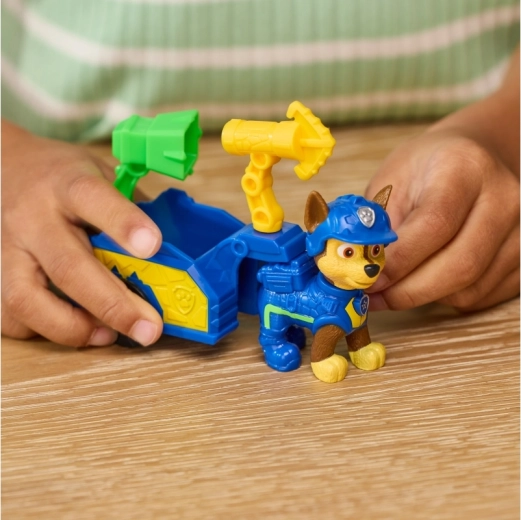 Interchangeable tools for more play options