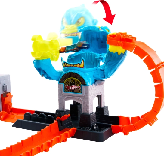 Екшън кула с въртящ се елемент