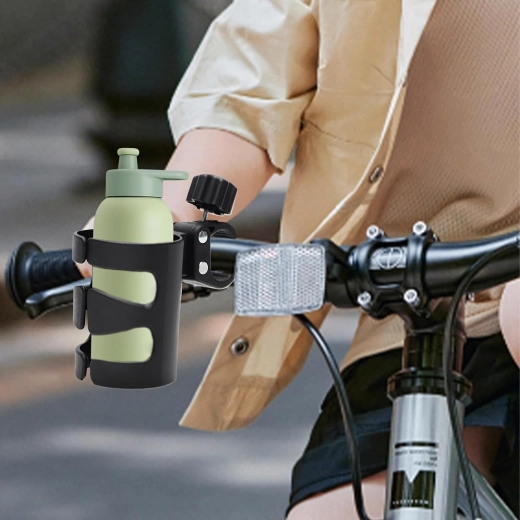 Сигурно държане на напитката в движение