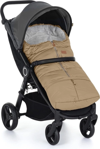 Warmth and protection in winter: fleece, wind and moisture