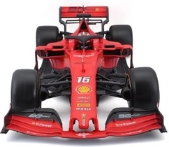 Иконичният болид Ferrari SF90