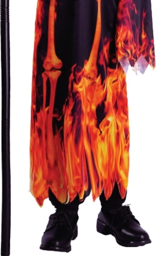 Dramatic hem and comfortable fit