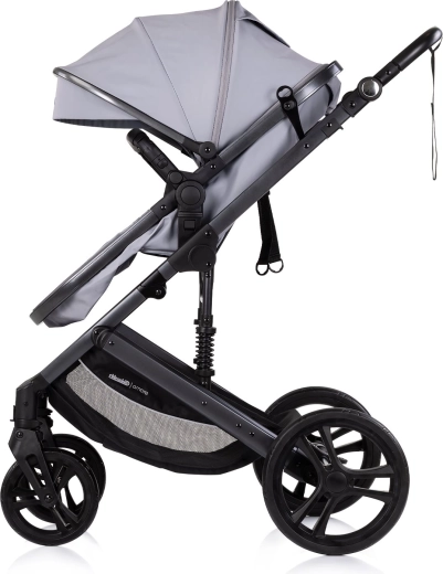 Smooth ride thanks to the suspended chassis