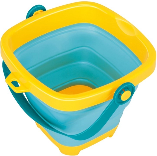 Сгъваемият силиконов кош спестява място