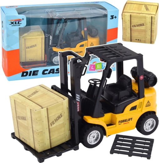 Metal forklift with pull-back drive, pallet and crate – yellow