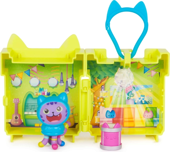 Музикална сцена с DJ Catnip