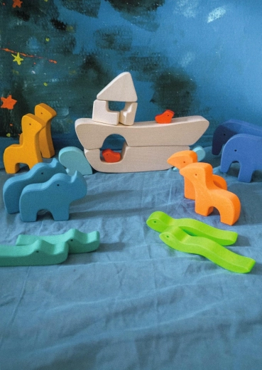 Wooden Noah's Ark Building Set