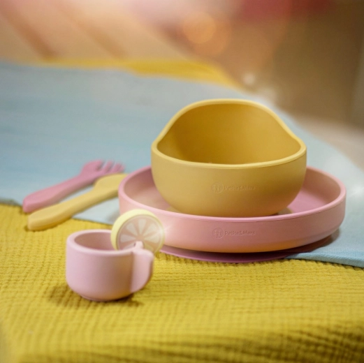 Safe food-grade silicone and easy care