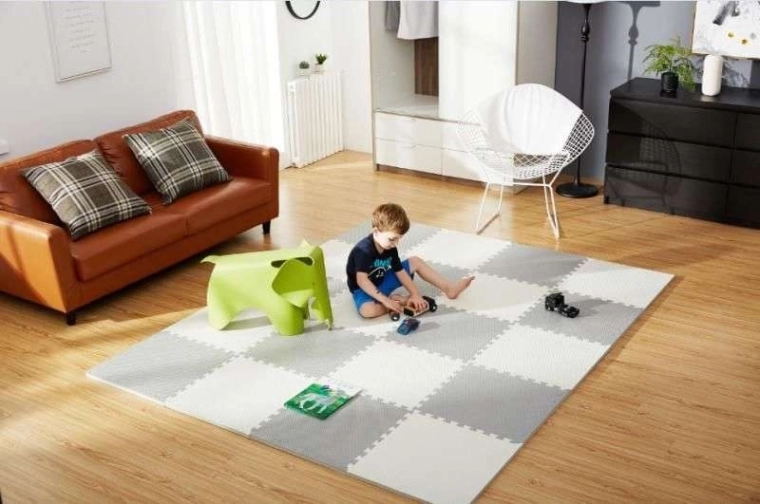 Neutral design in white and gray