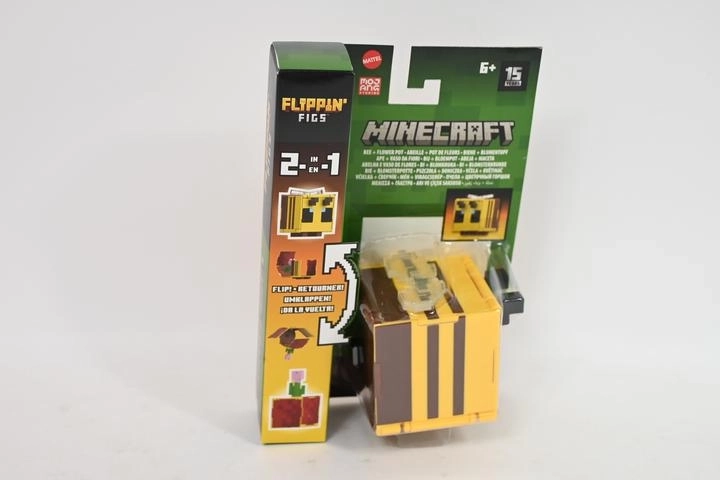 Minecraft Flippin’ Figs фигурка 2 в 1 – пчела и цвете в саксия