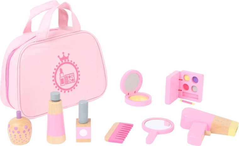 Wooden accessories for makeup play