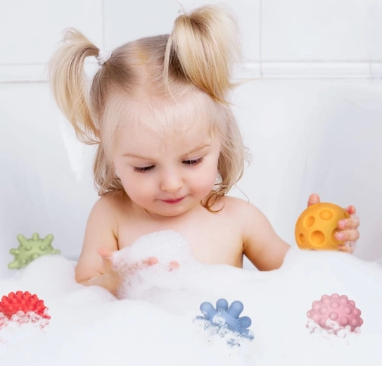 Без отвори за хигиенична игра и във вода