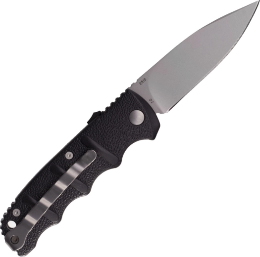 D2 steel blade with long-lasting edge retention