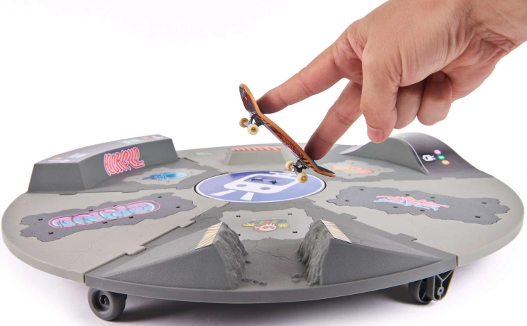 Въртяща се скейт арена 360°