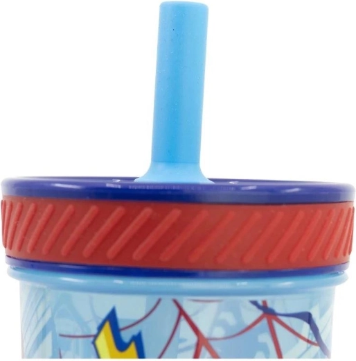 Lid and silicone straw for comfortable drinking