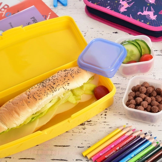 Идеална за училище и път