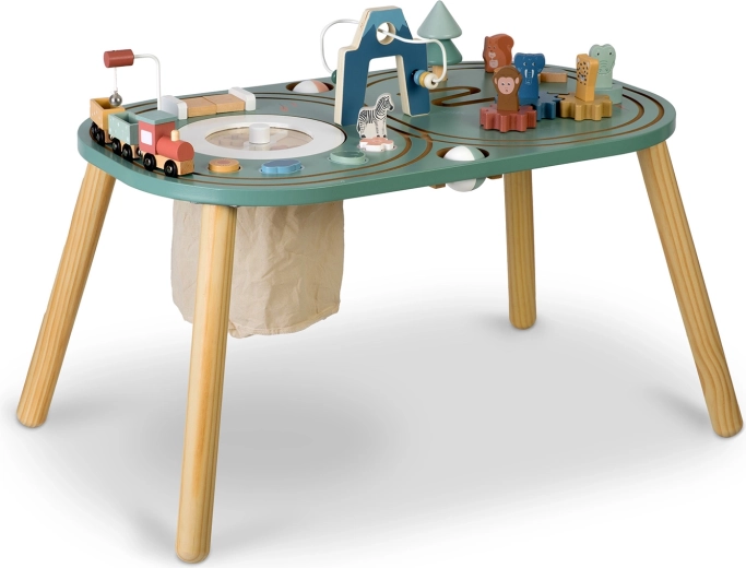 Magnetic train set for imaginative play
