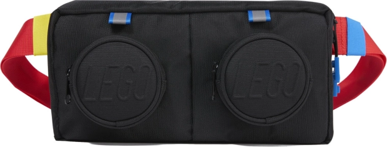 Practical pockets and zippers for small items