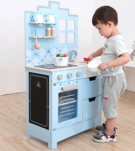 Complete space for a little chef