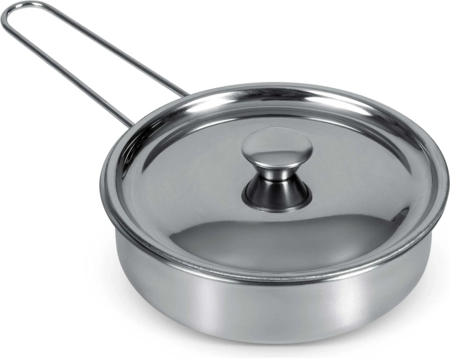 Saucepan with lid for little culinary experiments