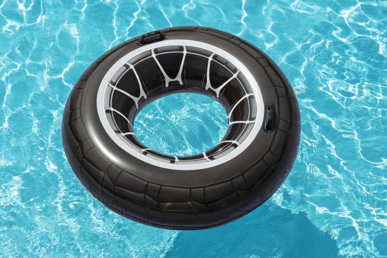 Realistic tire design