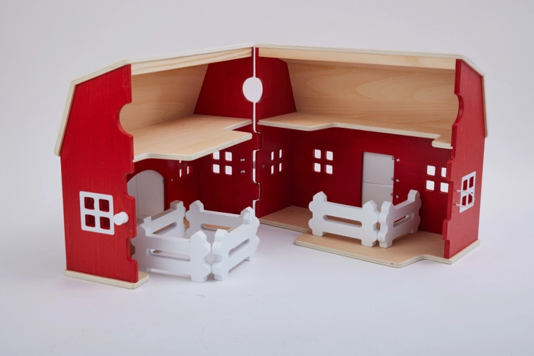 Голяма дървена плевня SCHLEICH – лимитирано ретро издание