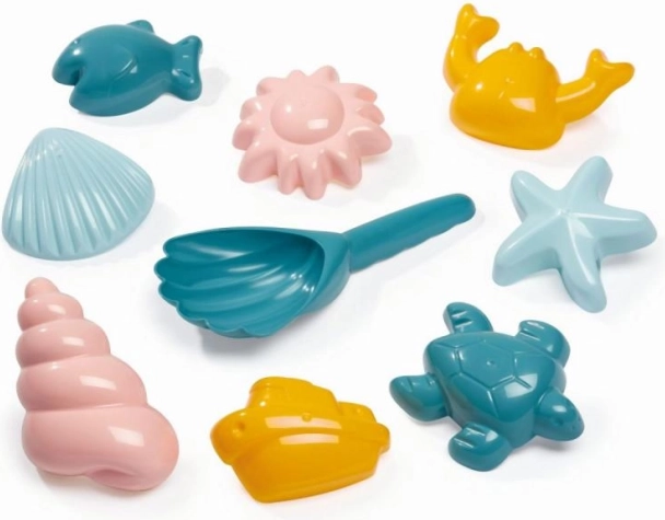 Set of sand molds with sea motifs and shell-shaped shovel