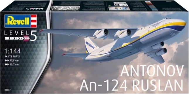 Antonov AN-124 Ruslan Model 1/144