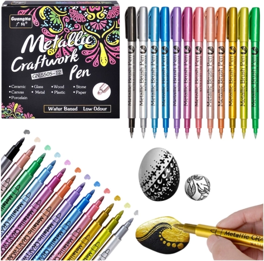 set of metallic nylon markers, 12 colors