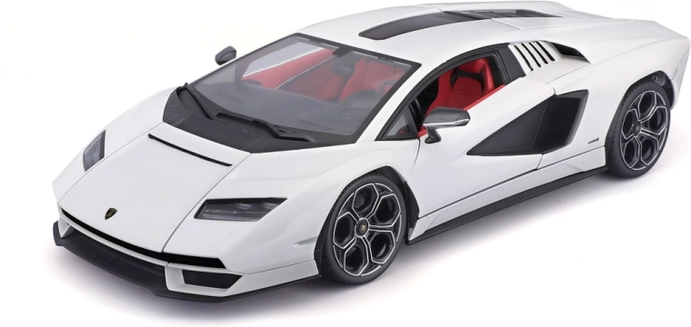 Maisto Lamborghini Countach LPI 800-4 white model 1:18