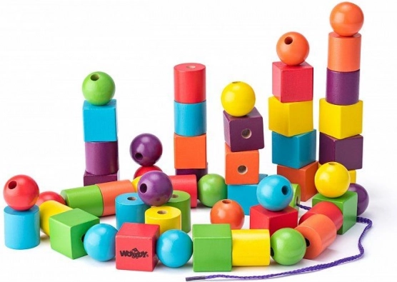 Големи нанизващи мъниста за деца