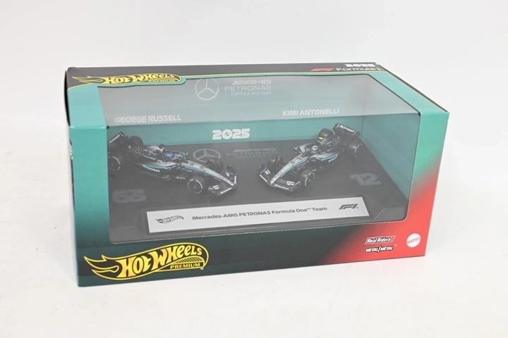 Hot Wheels Premium Формула 1 Mercedes‑AMG 2‑пакет