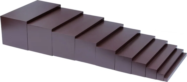 Moyo Montessori Brown Stair