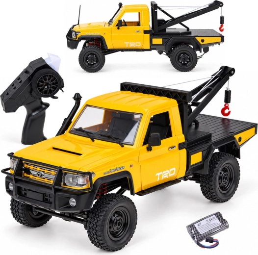Remote-Controlled Toyota Land Cruiser 4×4 with Winch in 1:12 Scale