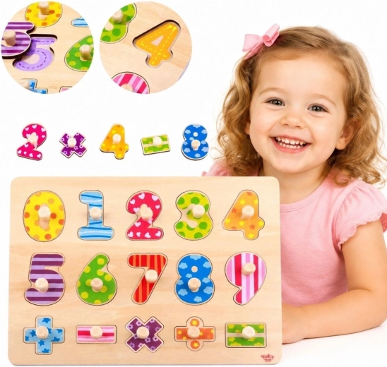 Дървен пъзел за поставяне Tooky Toy с числа и математически знаци