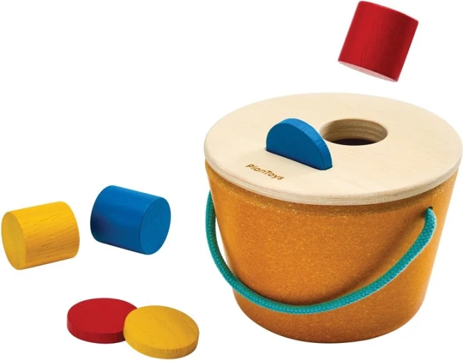 PlanToys кофа за сортиране – цилиндри и монети