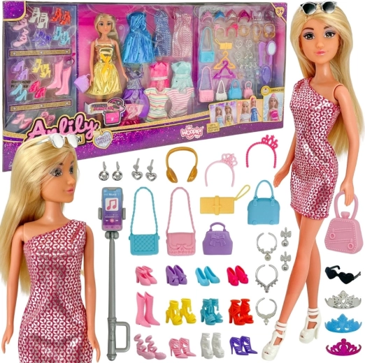WOOPIE ROYAL fashion doll Lili with dresses and accessories