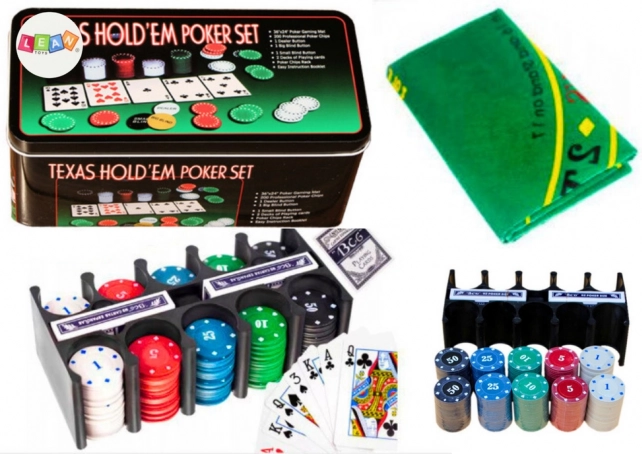 Poker set 2 decks of cards chips Game board