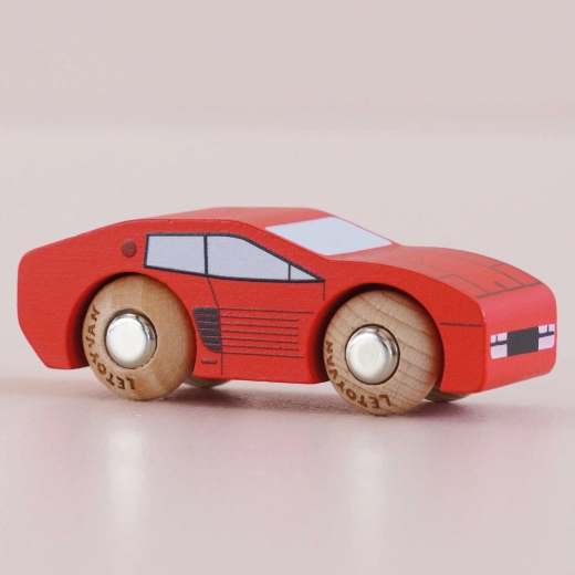 Le Toy Van дървено автомобилче Marco