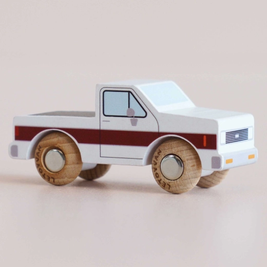 Le Toy Van дървена количка Charlie