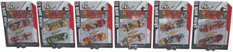 Sparkys skatepark set of 2 fingerboards with accessories