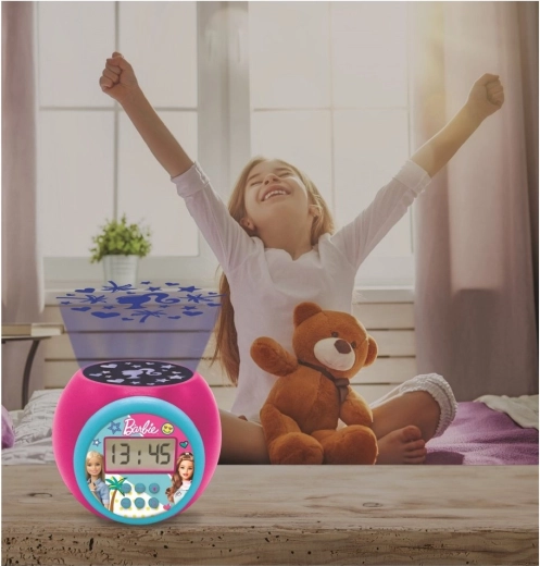 Clear display and easy wake-up