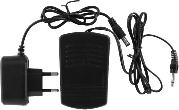 Двойно захранване