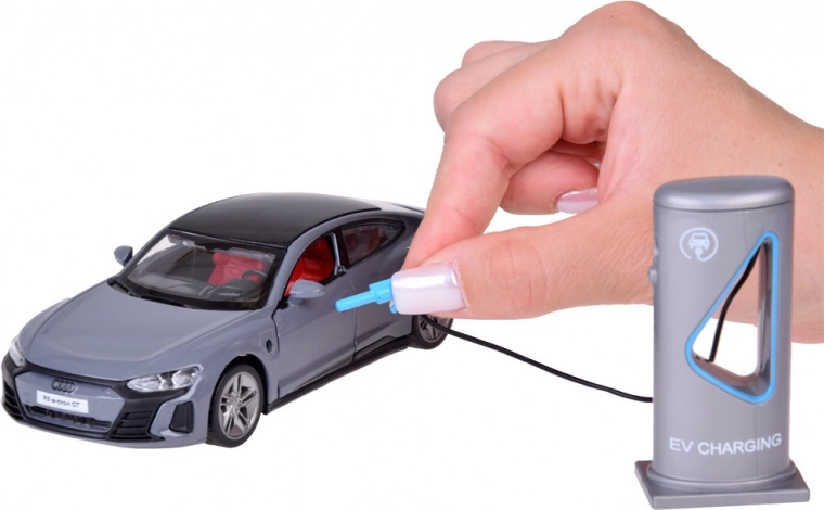 Функционална зарядна станция