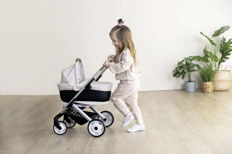 Лесна поддръжка и издръжливи материали