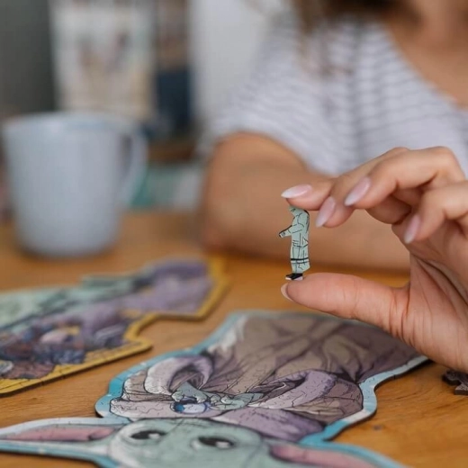 Неправилни форми и 10 тематични фигурки